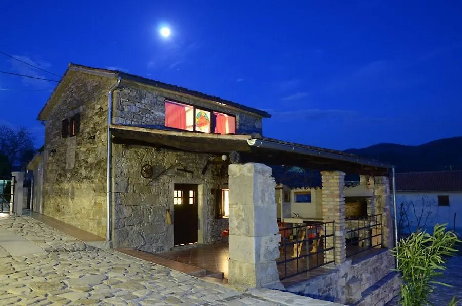 Holiday Home In Buzet/Istrien 9974 Prodani