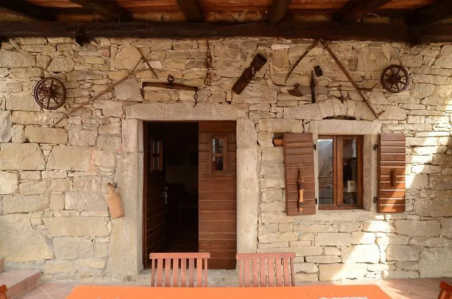 Holiday Home In Buzet/Istrien 9974 Prodani